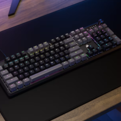 Teclado Corsair K70 CORE RGB Mecanico MLX Red Carbon Gray