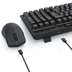 Combo 4 en 1 Redragon S147 Teclado Mouse Auricular y MousePad